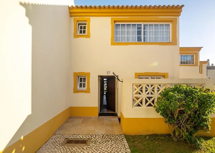 Ponta Grande - Oasis *